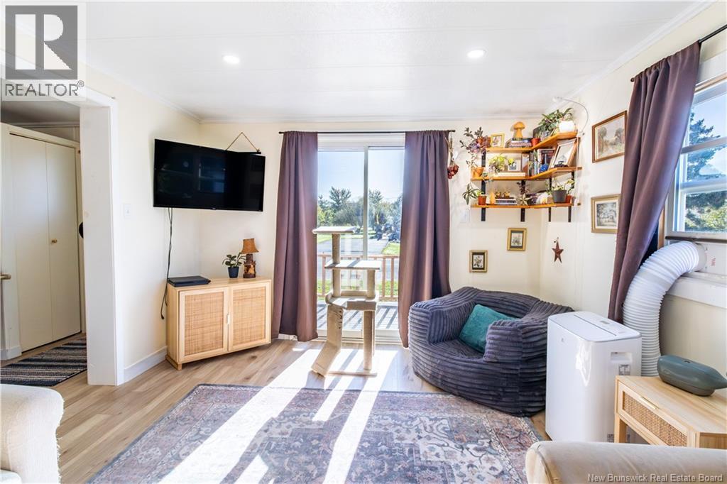 2 Orchard Crescent - 7