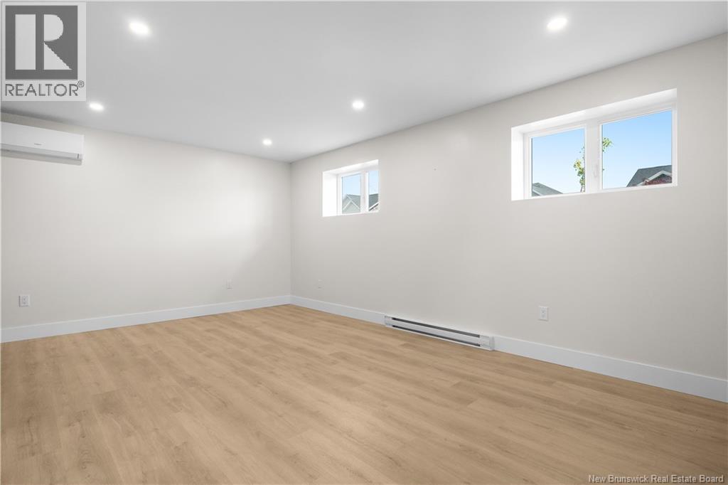 17 Robert Street - 28