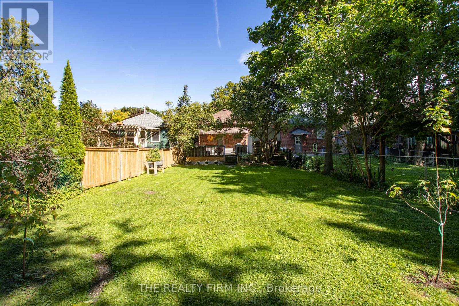 117 THORNTON AVENUE - 42