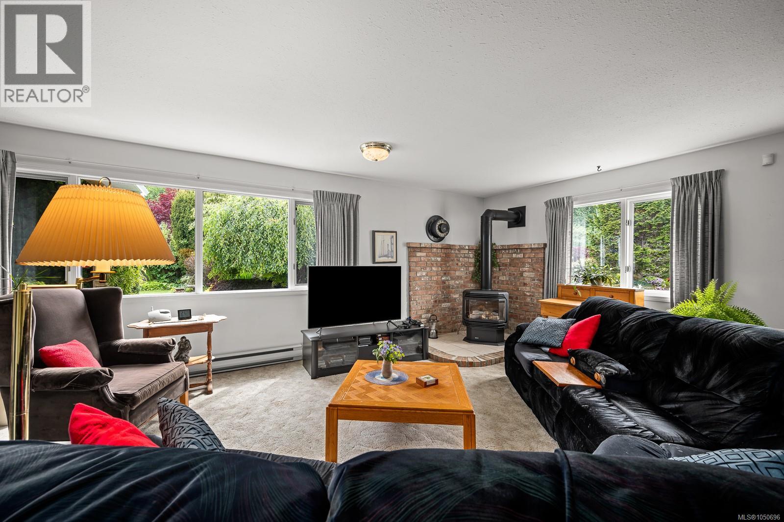 5989 Garvin Rd - Image 20