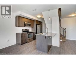 Living room - 140 Daylily Lane, Kitchener, ON N2R0L7 Photo 8