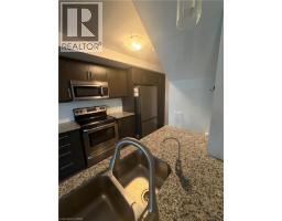 140 Daylily Lane, Kitchener, ON N2R0L7 Photo 9