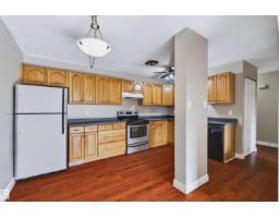 155 Primrose Gardens Gd Nw, Edmonton, AB T5T0R1 Photo 9