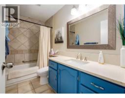 492 Silvergrove Gardens Nw, Calgary, AB T3B4S8 Photo 26