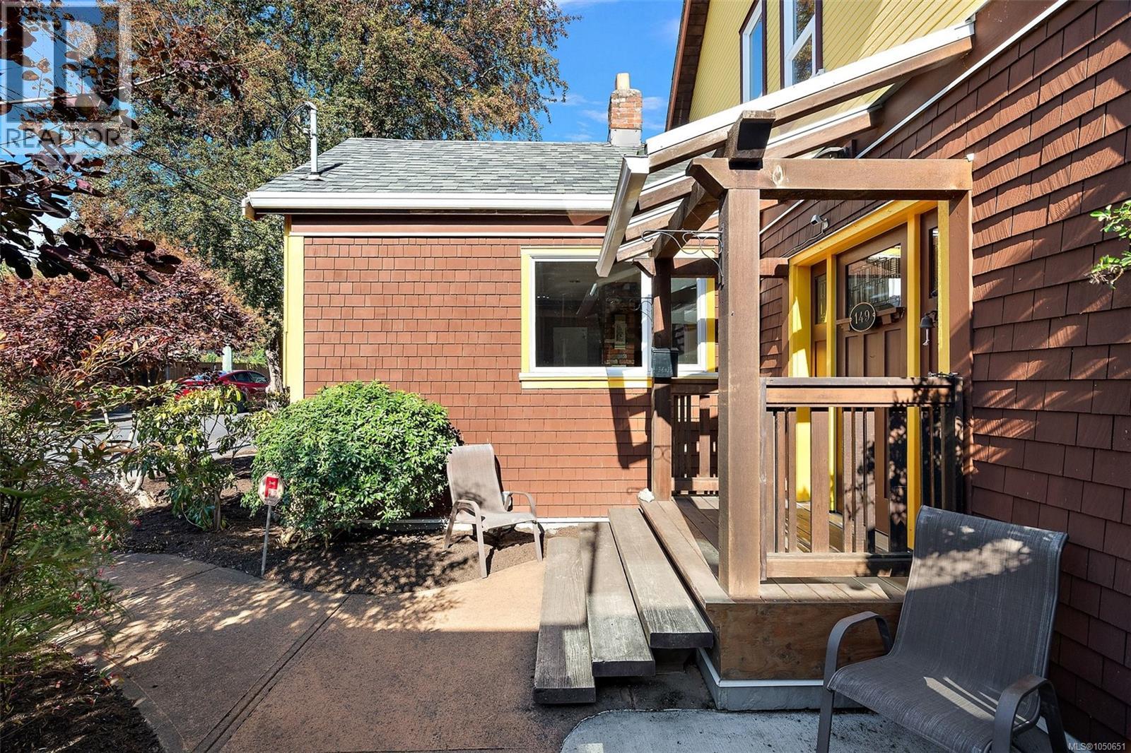 149 St. Lawrence St - Image 32