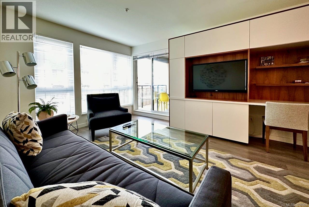 #408 528 Pandora Avenue, Victoria, British Columbia, V8W0C6, Victoria, British Columbia — photo 2 of 5