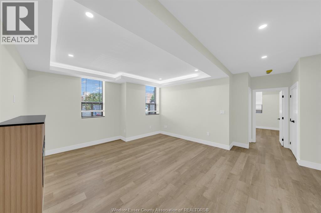3177 Riverside Drive — photo 7