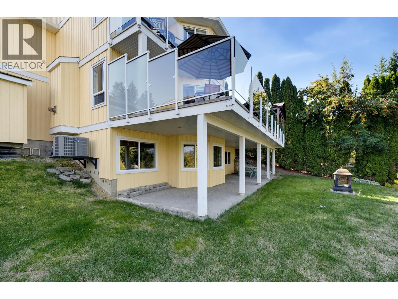 1681 18 Avenue SE - 58