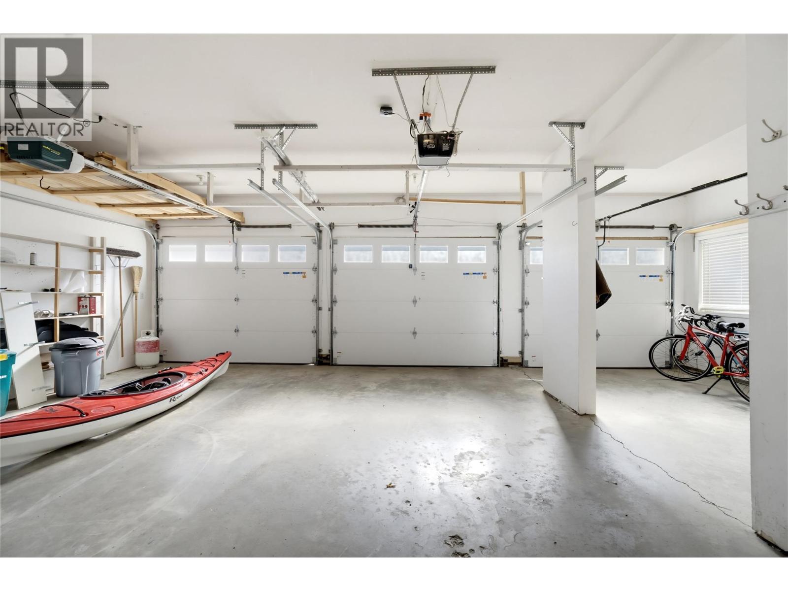 1681 18 Avenue SE - 66