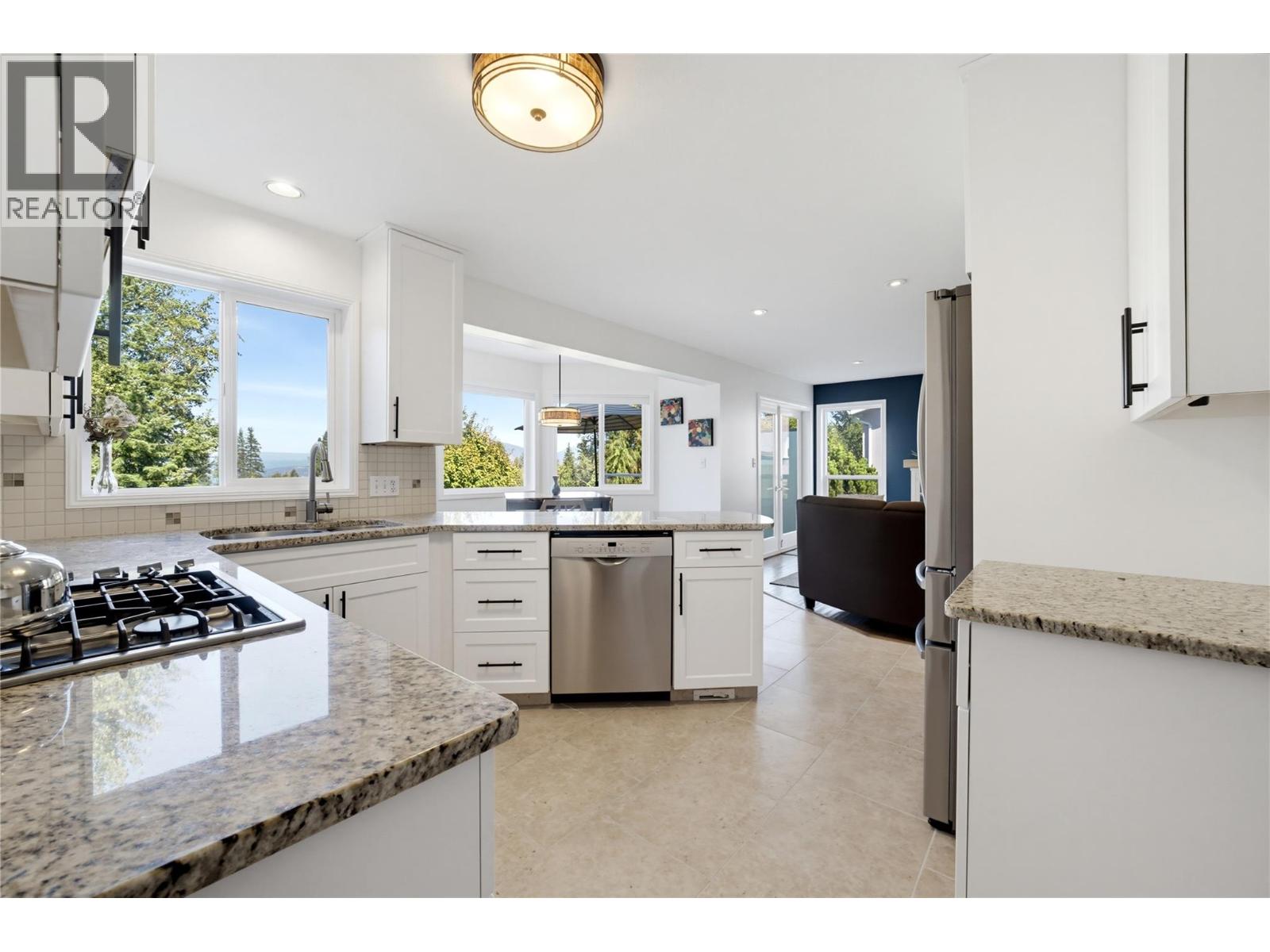 1681 18 Avenue SE - 9