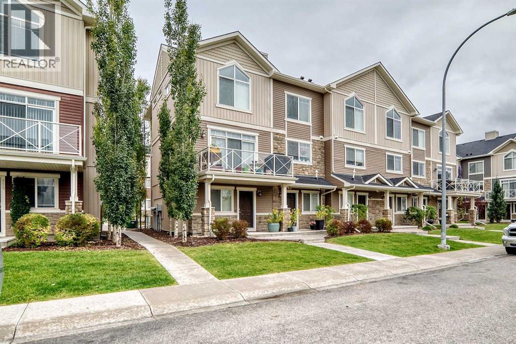 97 Skyview Ranch Manor NE - 40