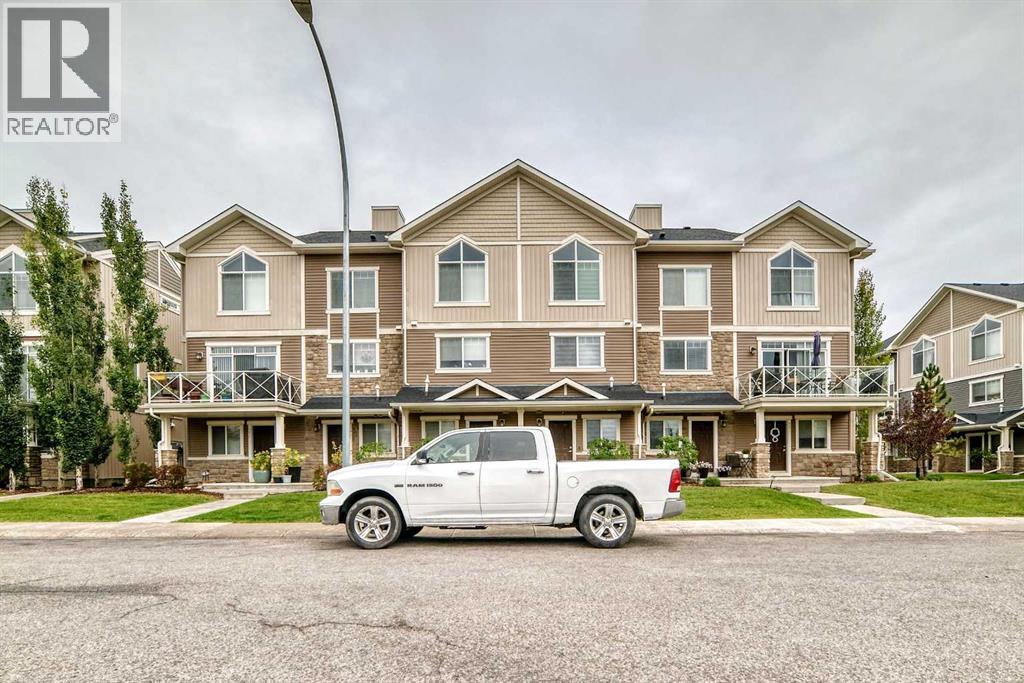 97 Skyview Ranch Manor NE - 41
