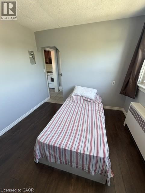#32 1759 KING Street E - 16