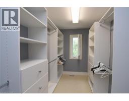715 Bateman Court, Burlington, ON L7T4K5 Photo 32