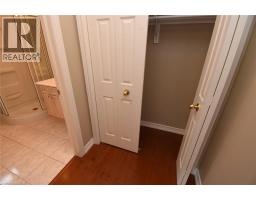 715 Bateman Court, Burlington, ON L7T4K5 Photo 33
