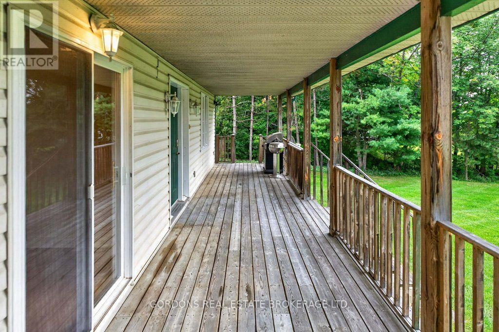 813 PIERCE'S LANE - 11