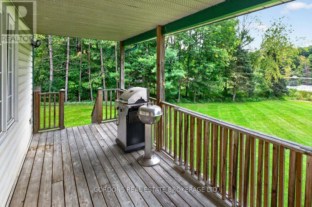 813 PIERCE'S LANE - 12