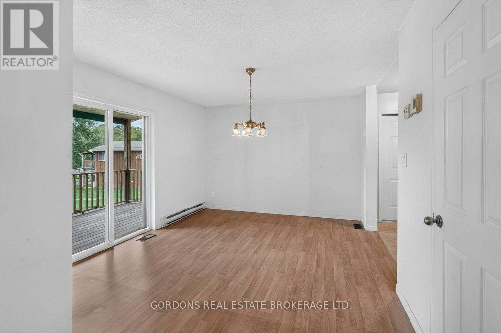 813 PIERCE'S LANE - Image 22