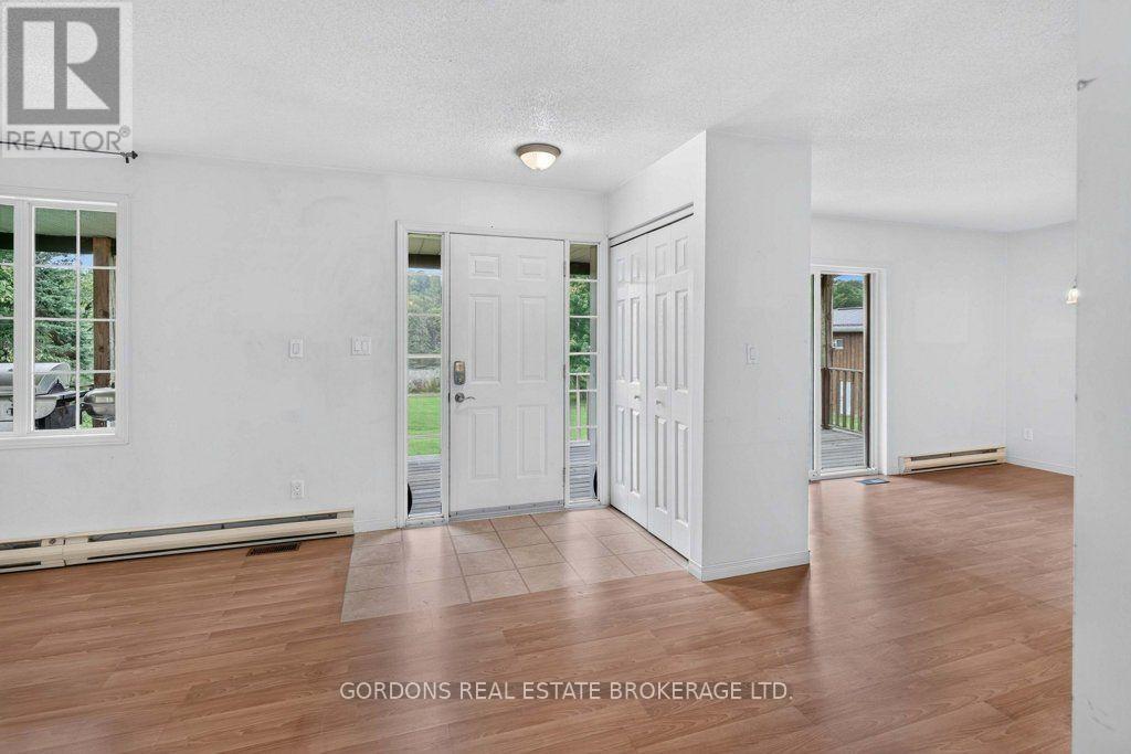 813 PIERCE'S LANE - Image 23