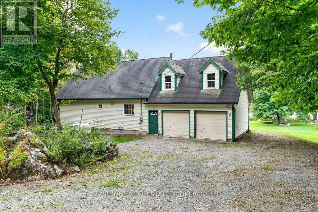 813 PIERCE'S LANE - 3