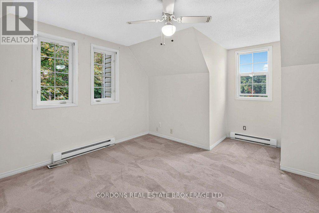 813 PIERCE'S LANE - 36
