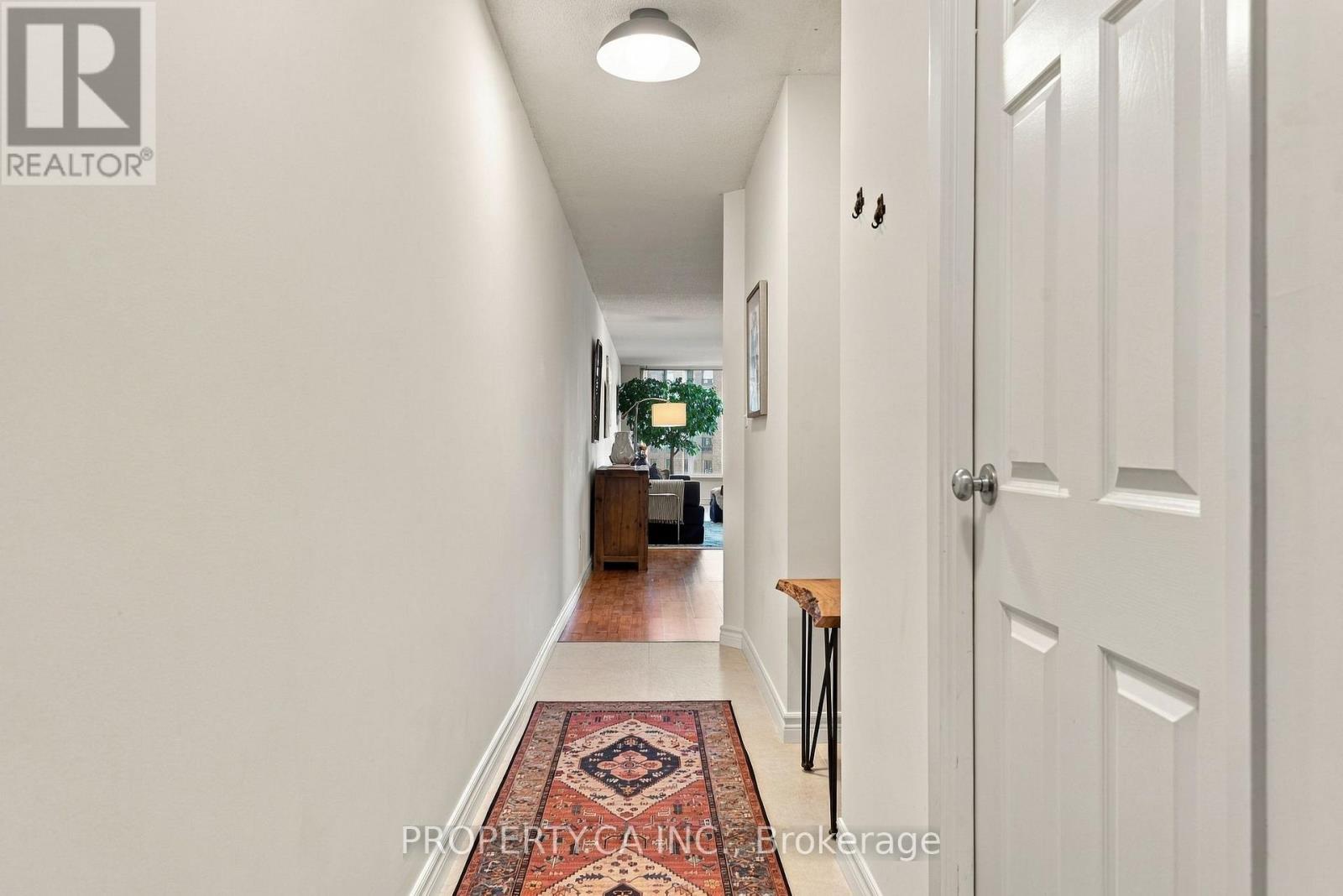 #625 222 THE ESPLANADE AVENUE - Image 31