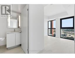 811 - 25 Frederick Todd Way, Toronto, ON M4G0E8 Photo 16