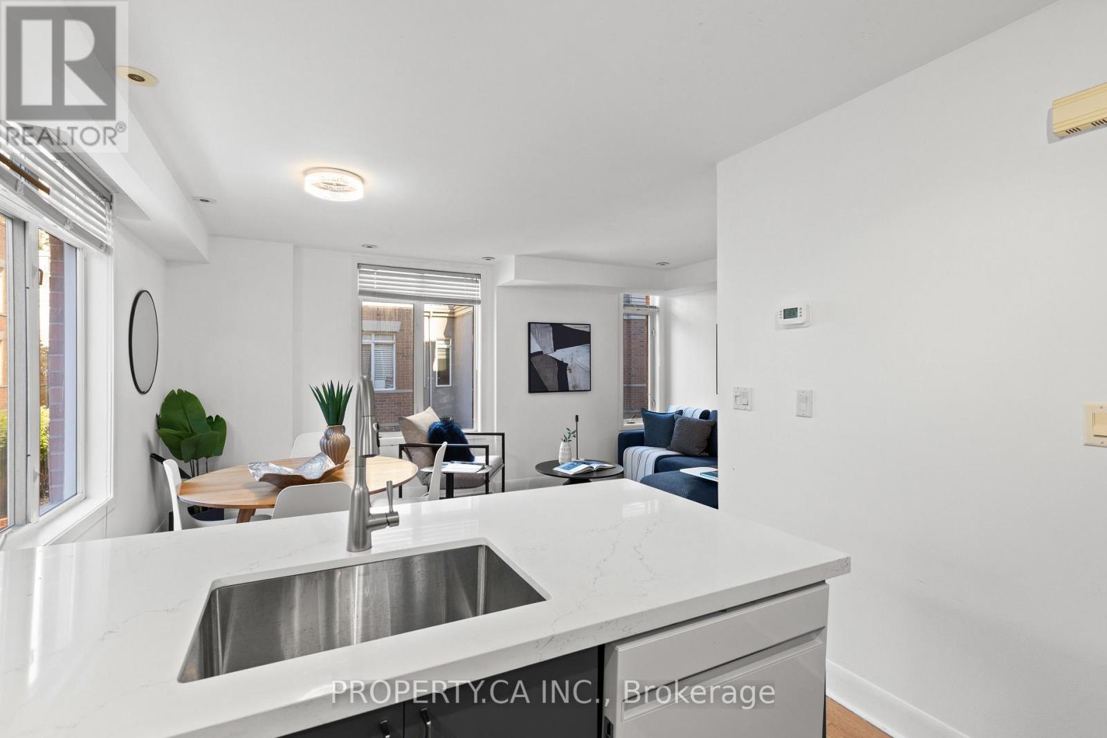 Photo of 336 - 415 JARVIS STREET