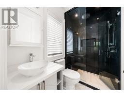8 Canary Crescent, Toronto, ON M2K1Z1 Photo 32