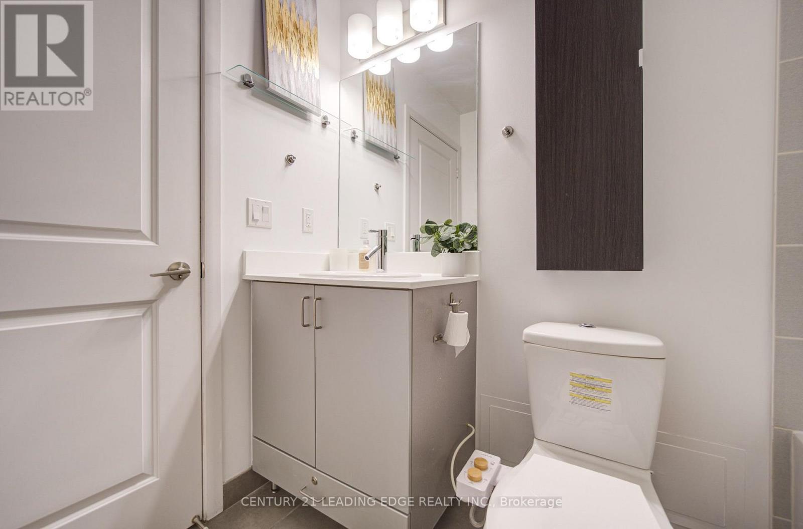 #102 5162 YONGE STREET - 14