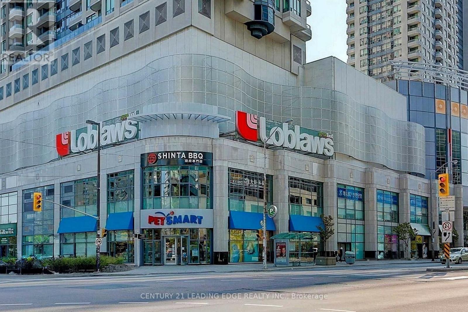 #102 5162 YONGE STREET - 49