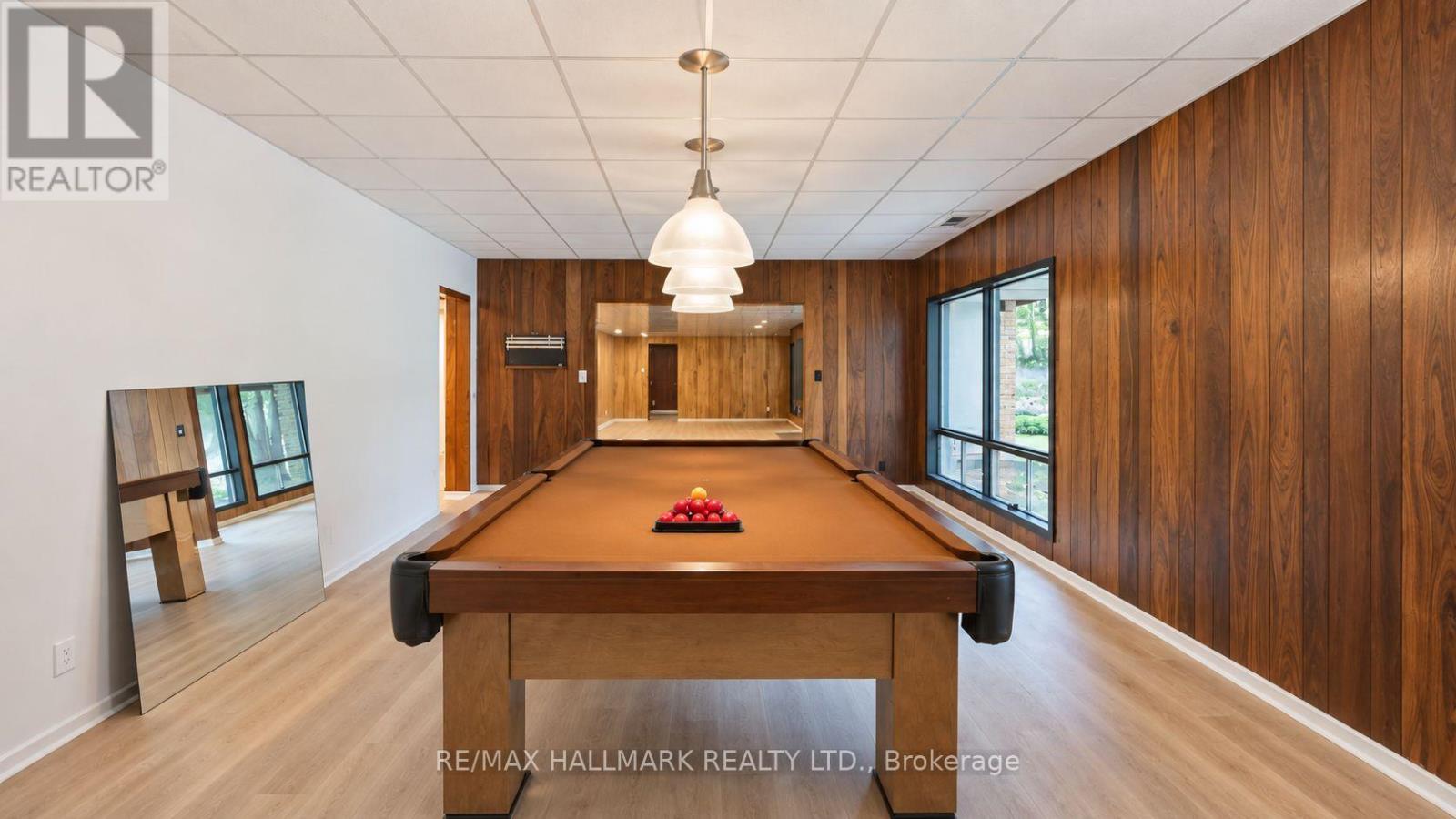 16 Royal Oak Drive — photo 31