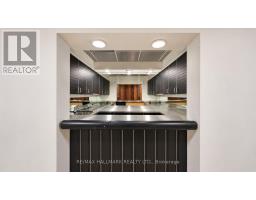 16 Royal Oak Drive, Toronto, ON M3C2M2 Photo 32