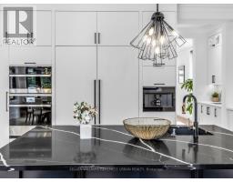 35 Lloydminster Crescent, Toronto, ON M2M2R9 Photo 28