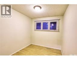 321 Winnipeg Avenue N, Saskatoon, SK S7L3P3 Photo 19