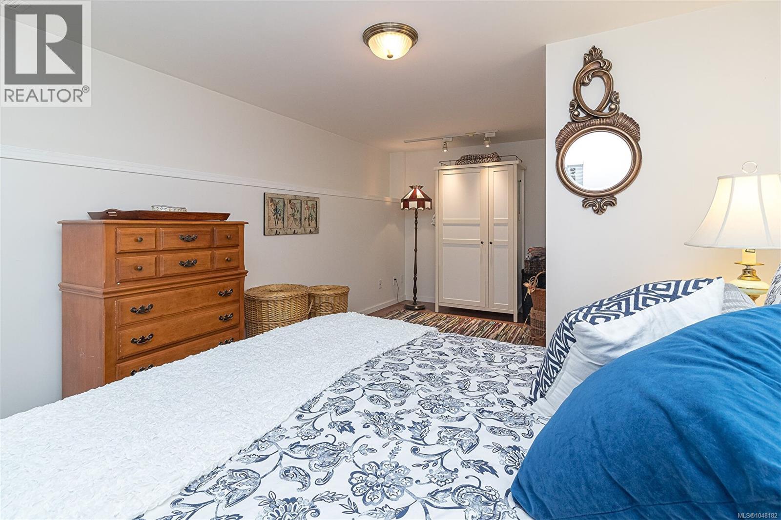3960 Cumberland Rd - Image 29