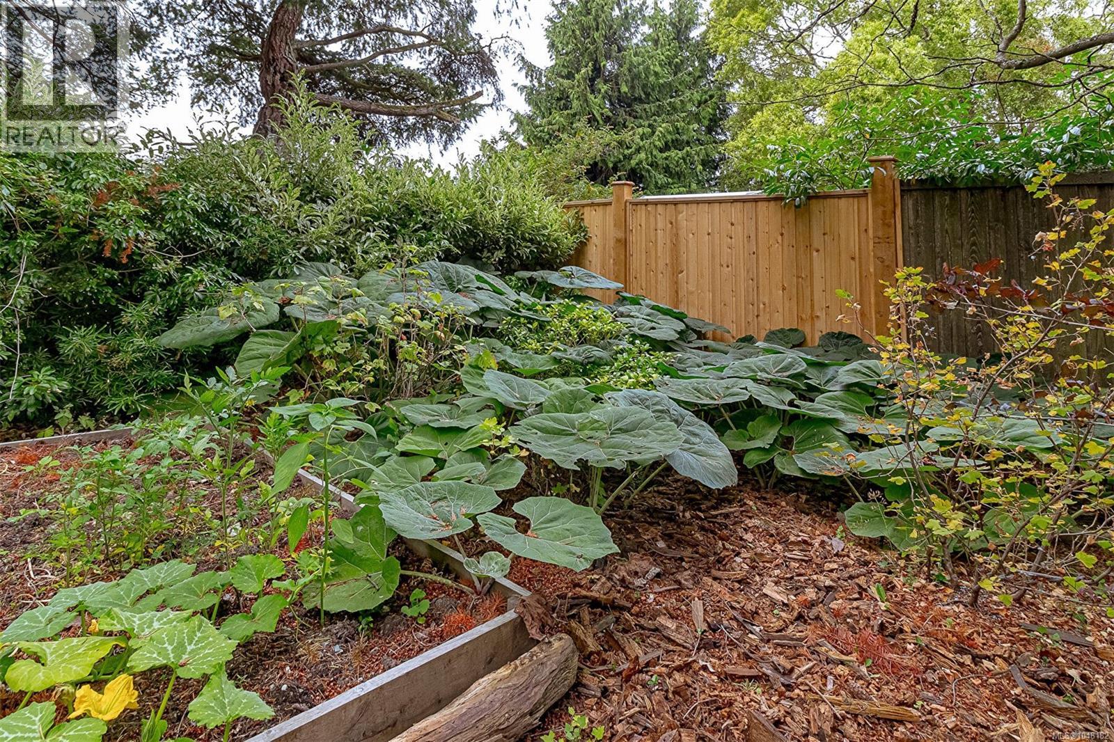 3960 Cumberland Rd - 45