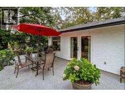 3960 Cumberland Rd, Saanich, BC V8P3J8 Photo 38