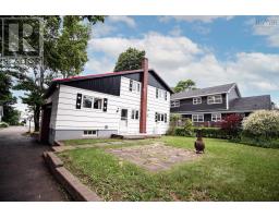 Bedroom - 8 Allison Avenue, Amherst, NS B4H3V4 Photo 7