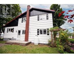 4pc Bathroom - 8 Allison Avenue, Amherst, NS B4H3V4 Photo 9