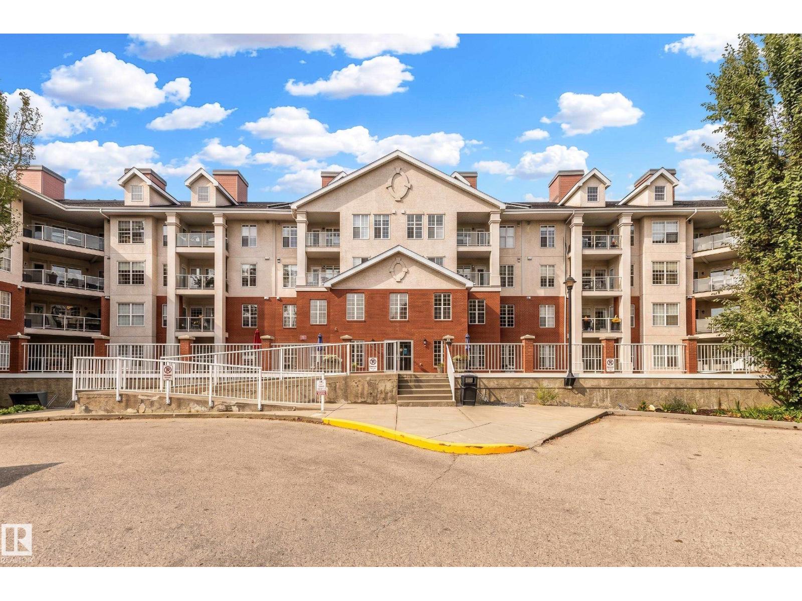 Property for sale at #230 45 INGLEWOOD DR