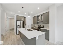 72 Royal St, St  Albert, AB T8N7X4 Photo 9