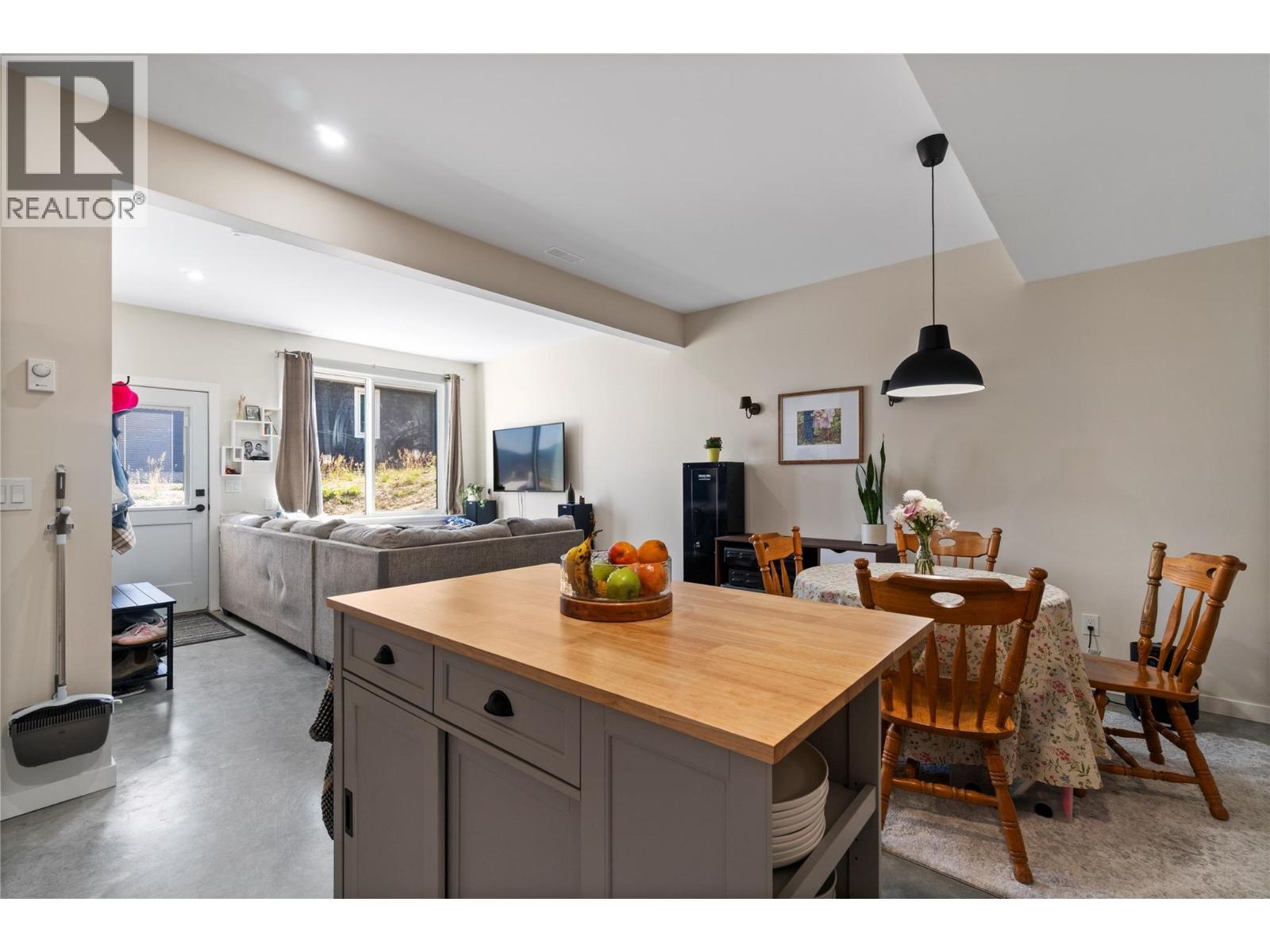 2545 Panoramic Way - 69
