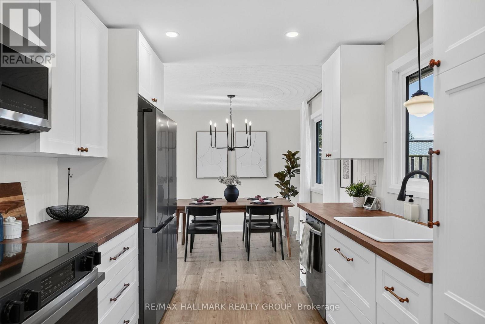 181 WELLINGTON STREET - Image 16