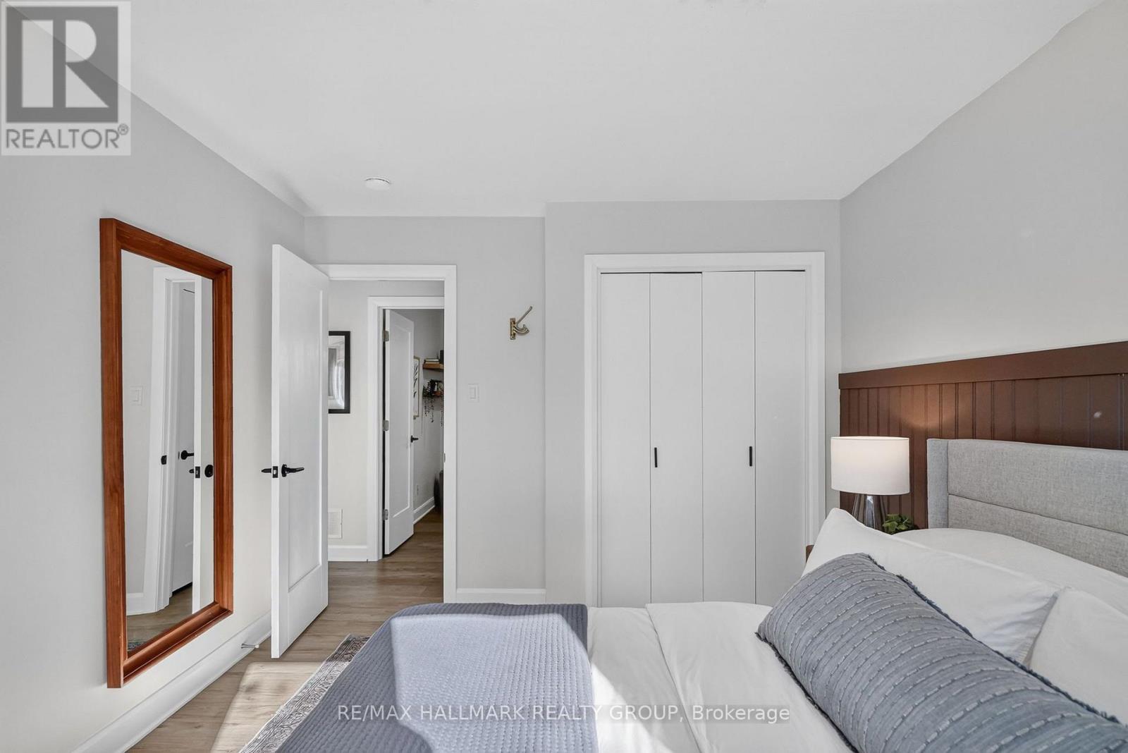 181 WELLINGTON STREET - Image 21