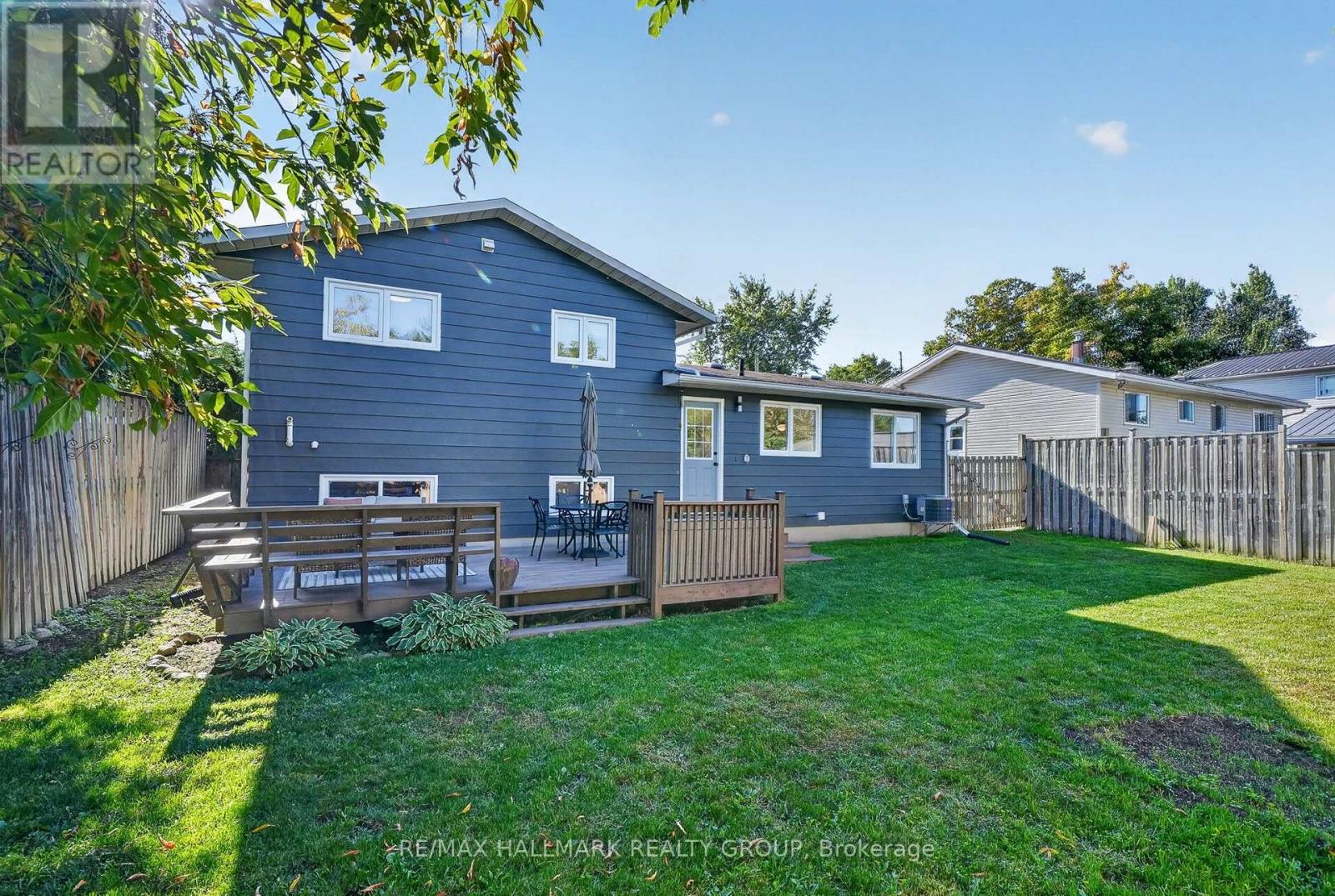 181 WELLINGTON STREET - 33