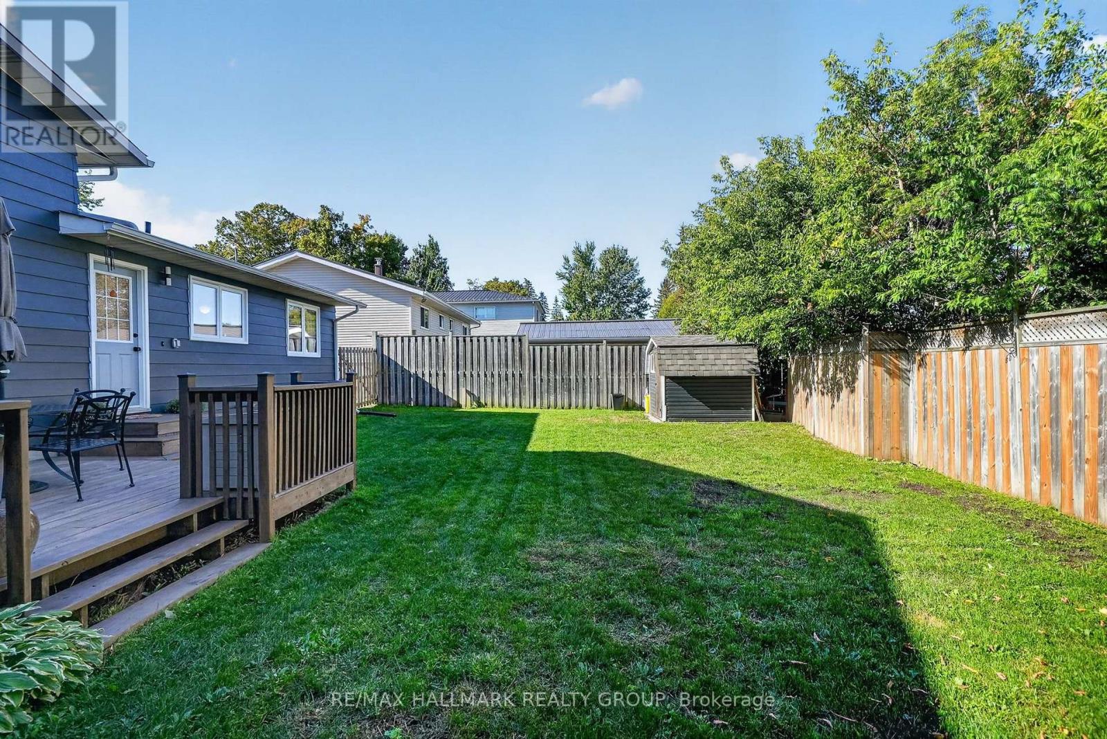 181 WELLINGTON STREET - 37