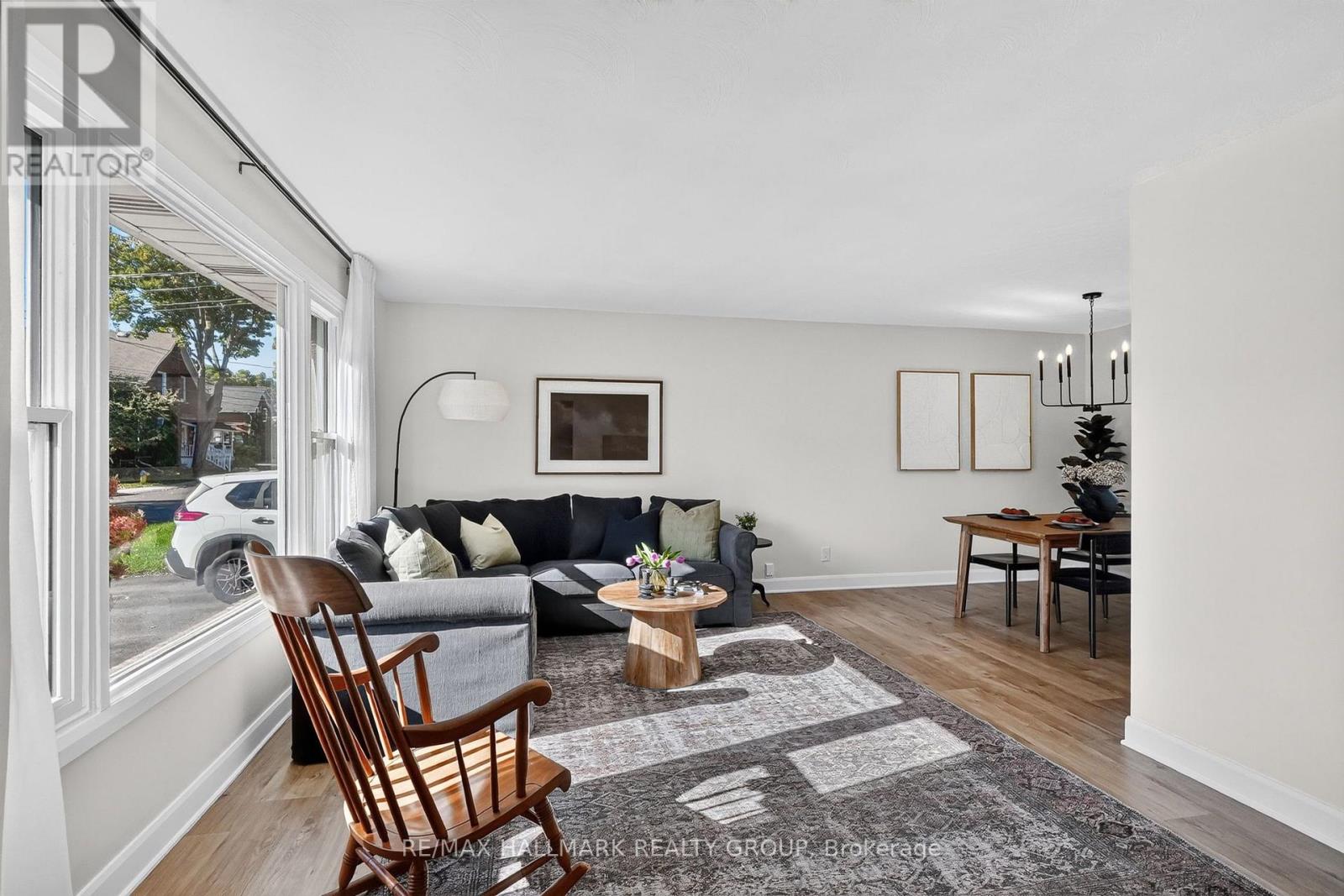 181 WELLINGTON STREET - 4