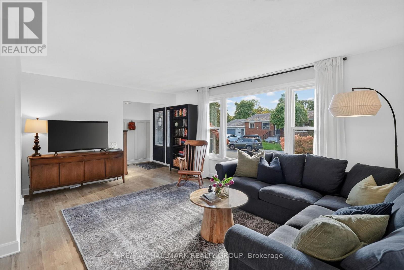 181 WELLINGTON STREET - 5