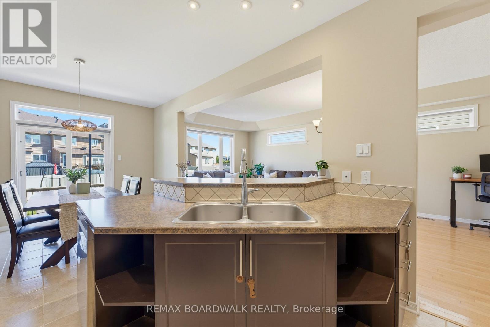 210 BROXBURN CRESCENT - Image 18